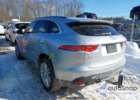 2019 Jaguar F-Pace 25T Prestige from USA, damaged, VIN SADCK2FX1KA367854